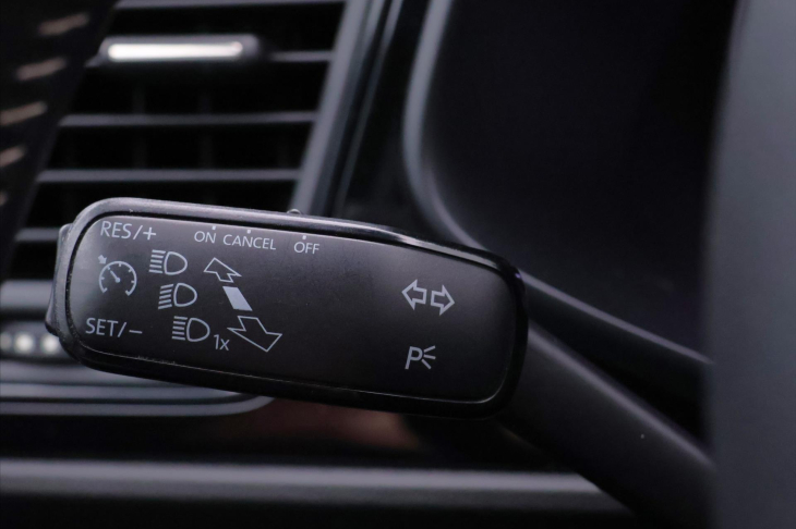 Seat Leon 2,0 TSI DSG Cupra 206kW LED CZ