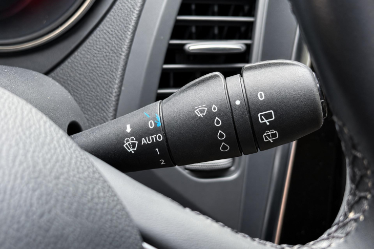 Renault Captur 1,3 TCe 96kW Intens LED Navi