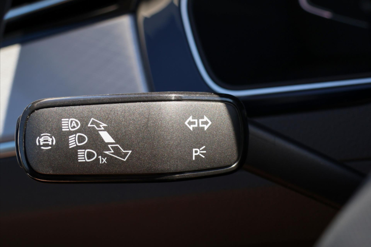Volkswagen Passat 2,0 TDI DSG Matrix Virtual DPH