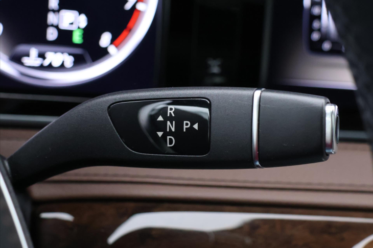 Mercedes-Benz Třídy S 4,7 AMG 335kW Aut.klima 500