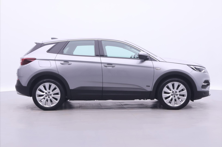 Opel Grandland X 1,6 TURBO PHEV 4x4 Innovation