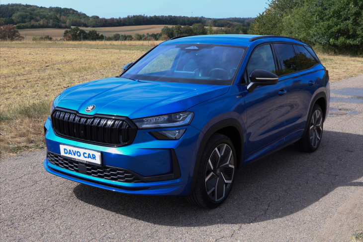 Škoda Kodiaq 2,0 TDI DSG 4x4 Sportline 7-Míst