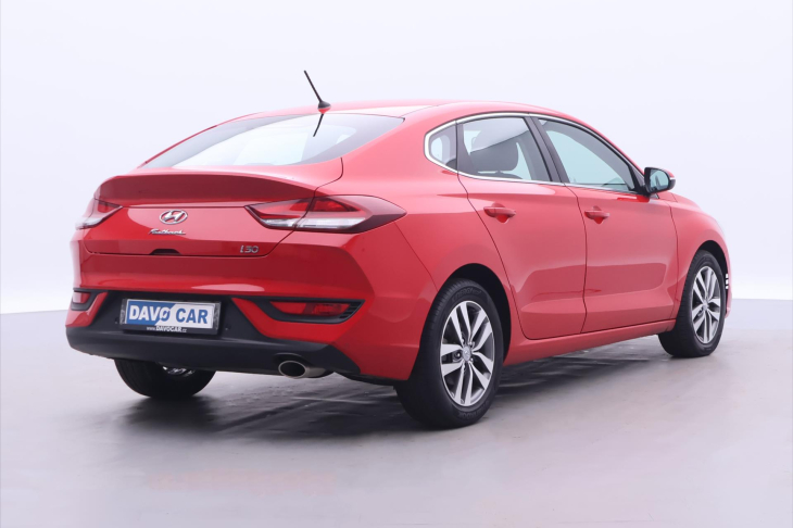 Hyundai i30 1,4 T-GDi 103kW Fastback CZ