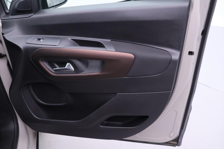 Peugeot Rifter 1,2 PT 96kW GT CZ 7-Míst