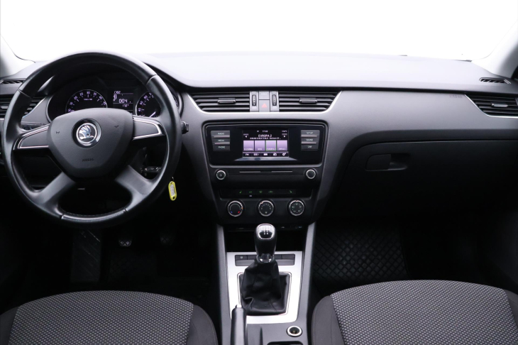 Škoda Octavia 1,6 TDI Ambition klima Tempo