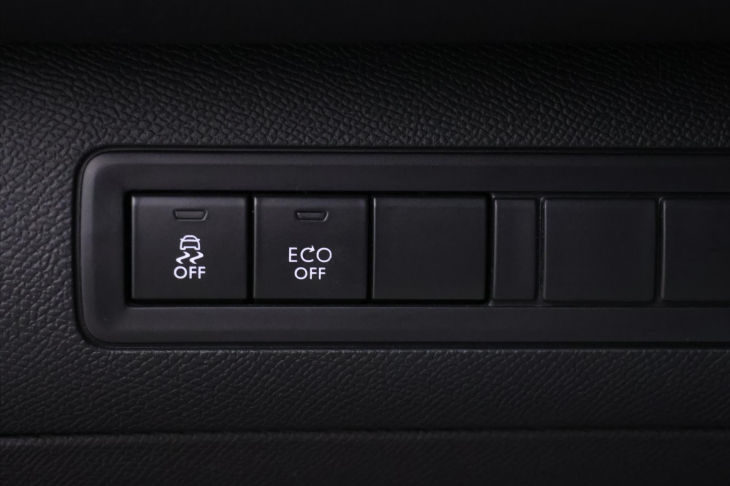 Peugeot 308 1,2 PT 96kW Allure LED Navi