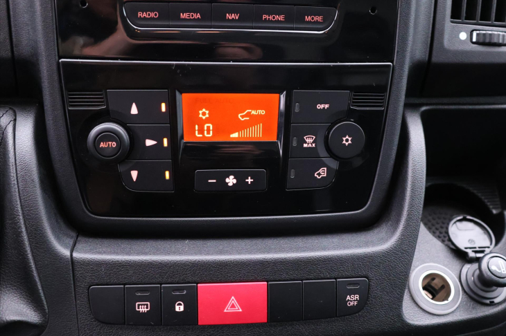 Citroën Jumper 2,2 HDI 110kW CZ DPH 1.Maj L2H2