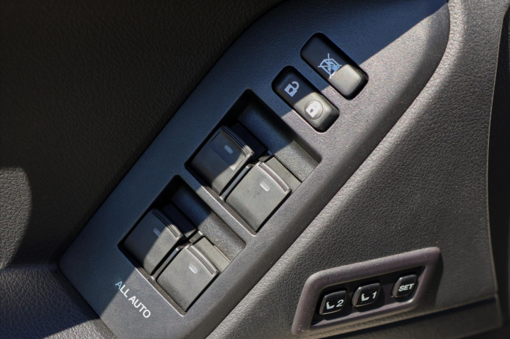 Toyota Land Cruiser 2,8 D-4D 150kW Executive CZ DPH