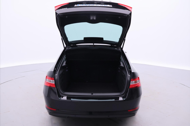 Škoda Superb 2,0 TDI 147kW Style 4x4 DSG CZ