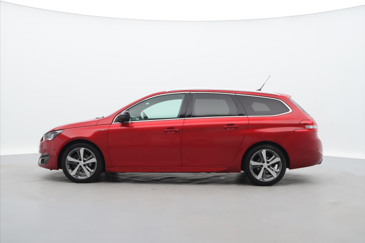 Peugeot 308 1,2 96kW GT-Line LED tažné Klima