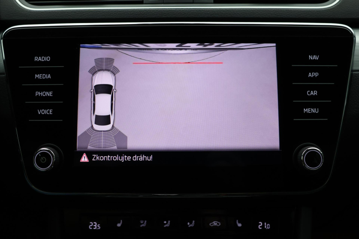 Škoda Superb 2,0 TDI 110kW DSG CZ 1.Maj DPH