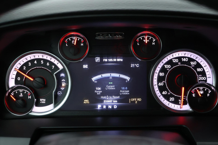 Dodge RAM 5,7 HEMI 295kW 4x4 Laramie DPH