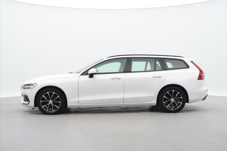 Volvo V60 2,0 D3 110kW Drive-E Momentum CZ