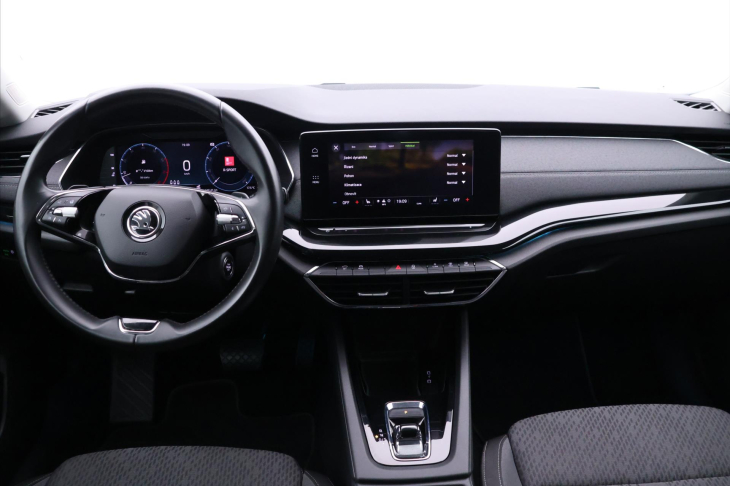 Škoda Octavia 1,5 e-TSI Style DSG 1.Maj DPH