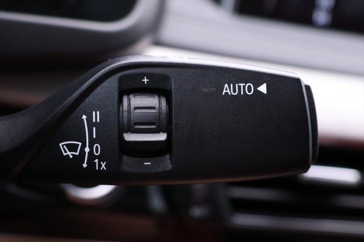 BMW X6 3,0 M50d 280kW M-Paket CZ DPH