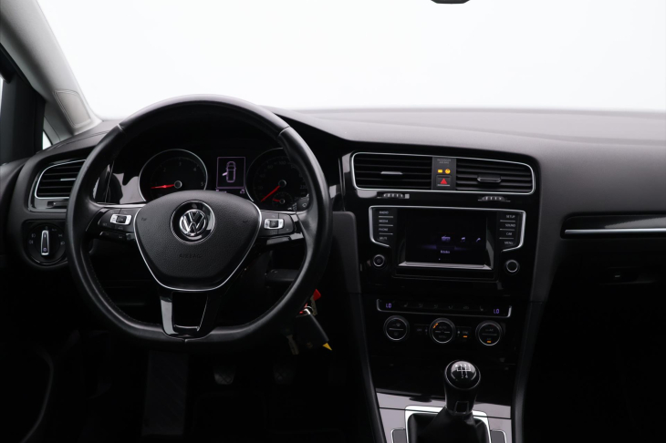 Volkswagen Golf Variant 1,6 TDI 77kW Comfortline CZ