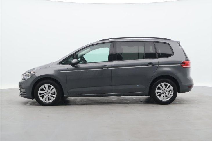 Volkswagen Touran 2,0 TDI DSG Parorama Navi