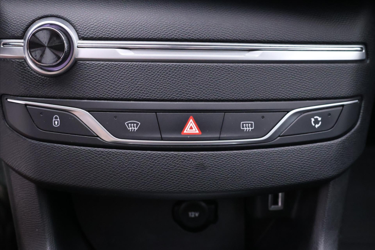 Peugeot 308 1,5 HDI 96kW CZ 1.Maj DPH