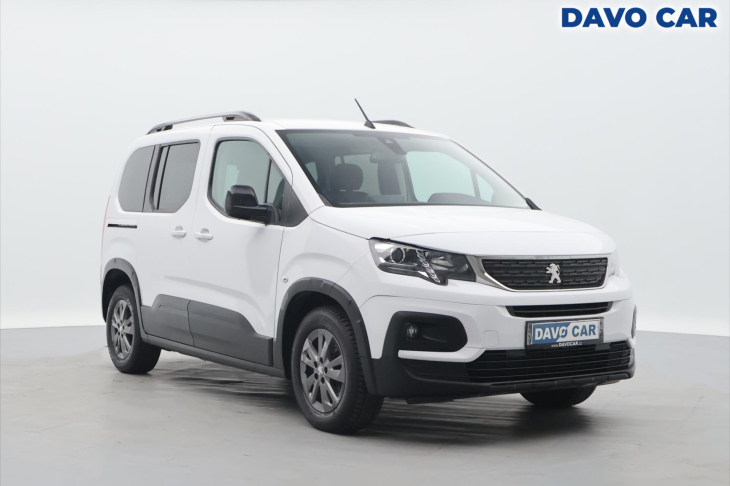 Peugeot Rifter 1,5 HDi 130k Allure tažné DPH