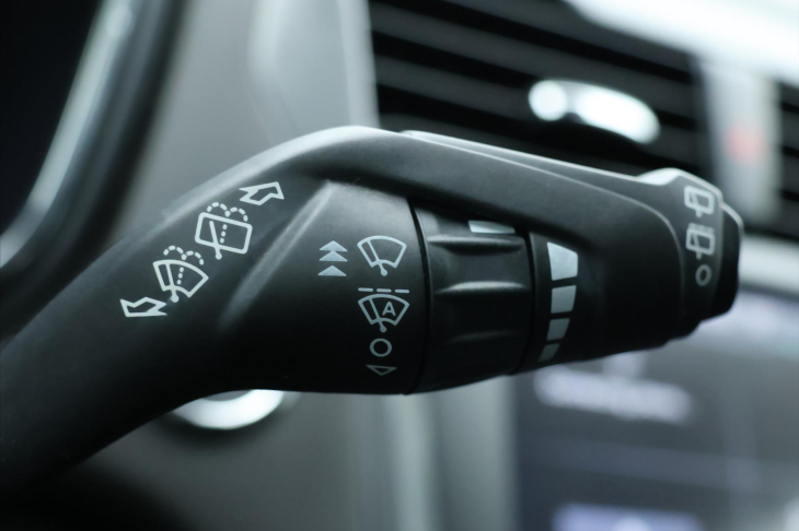 Ford Mondeo 2,0 TDCI 110kW CZ Titanium LED