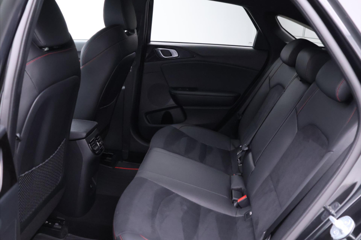 Kia ProCeed 1,6 T-GDI 150kW Aut. DPH CZ GT