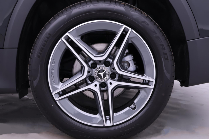 Mercedes-Benz GLB 2,0 200d 4Matic AMG Premium