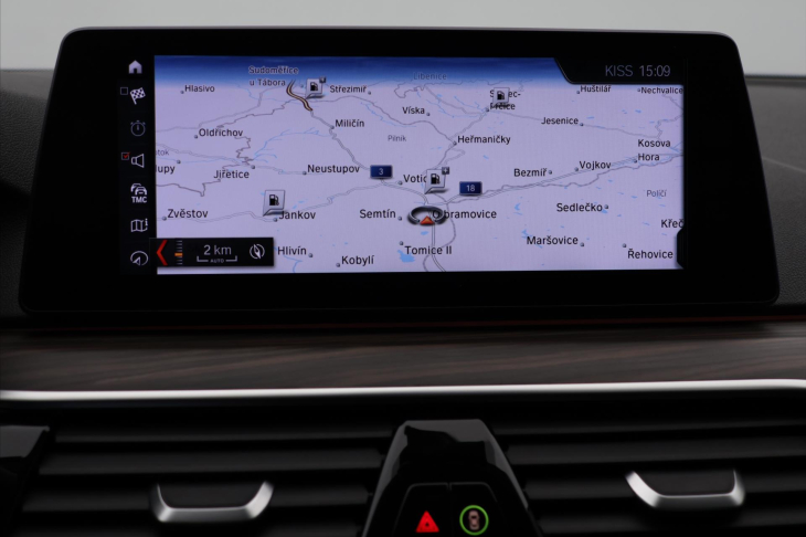 BMW Řada 5 2,0 520d xDrive 140kW