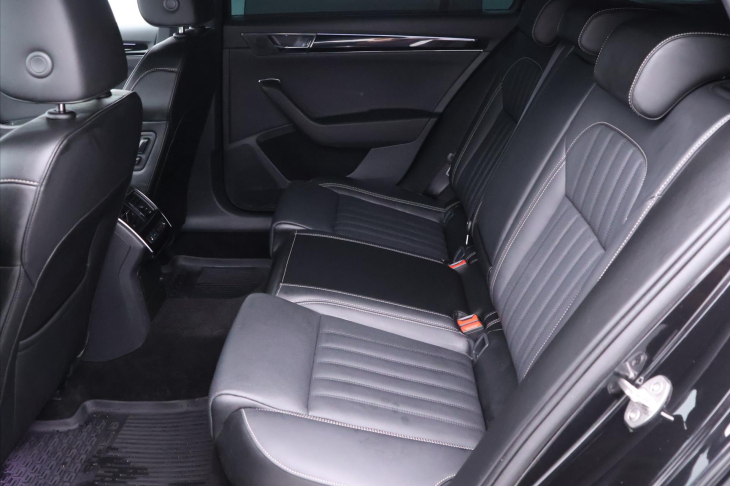 Škoda Superb 2,0 TDI 110kW DSG L&K DPH CZ