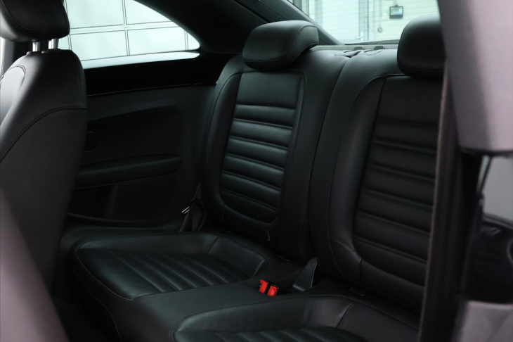 Volkswagen Beetle 2,0 TSI 147kW Sport