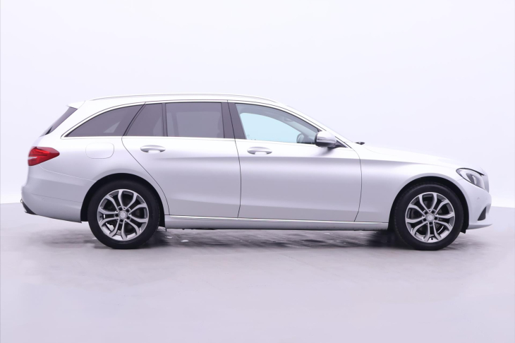 Mercedes-Benz Třídy C 1,6 85kW Kůže LED 180d