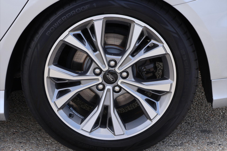 Ford Mondeo 2,0 TDCI 132kW ST LINE
