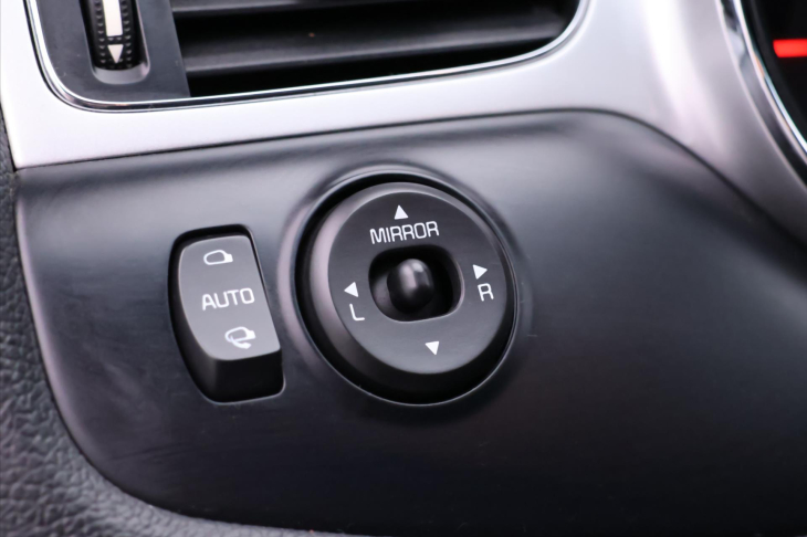 Kia Ceed 1,6 GDI 99kW Exclusive CZ