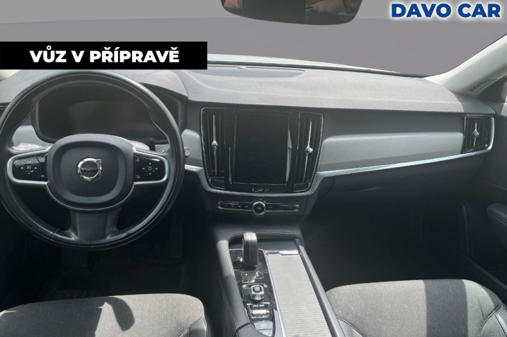 Volvo V90 2,0 D 145 kW Momentum Automat
