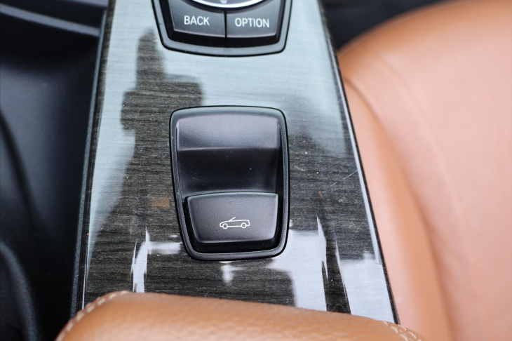 BMW Řada 4 2,0 M-Packet Luxury Cabrio