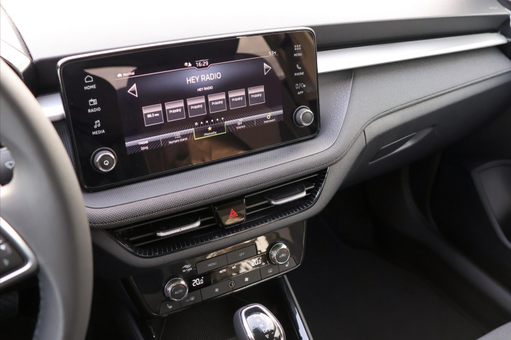 Škoda Fabia 1,0 TSi DSG Edice 130let DPH