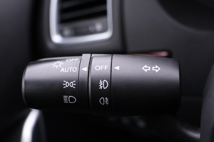 Mazda 6 2,2 D Skyactiv 110kW Revolution