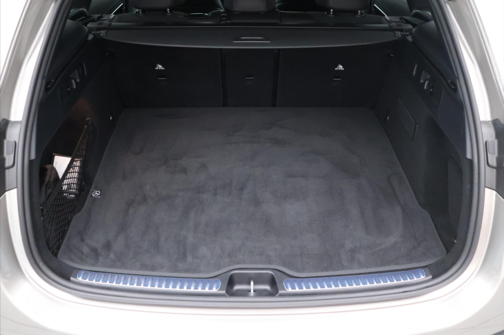 Mercedes-Benz GLC 2,0 300 4Matic AMG CZ 1Maj