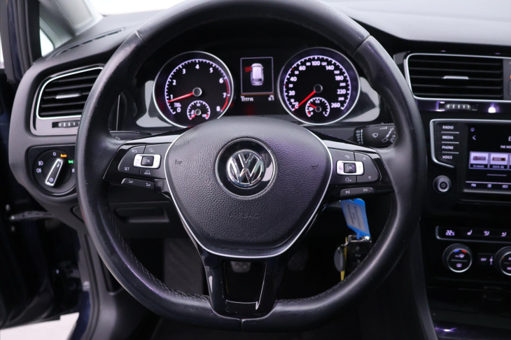 Volkswagen Golf 1,2 TSI R-line Highline