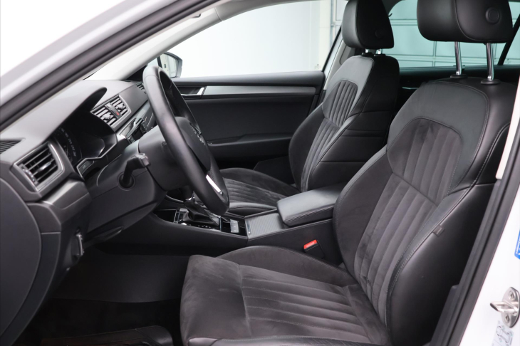 Škoda Superb 2.0 TDI DSG CZ Style Plus Kůže