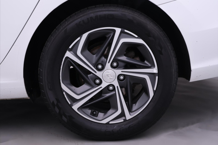 Hyundai i30 1,6 CRDi 85kW Aut. CZ 1Maj DPH