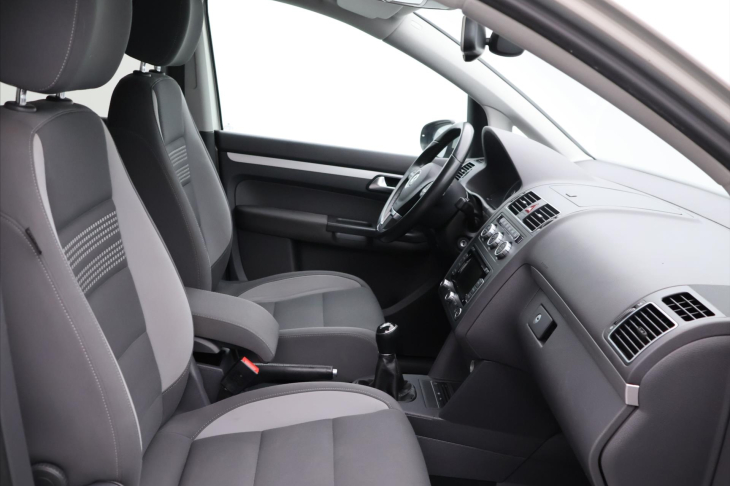 Volkswagen Touran 1.4 TSI 103KW Comfortline Tažné