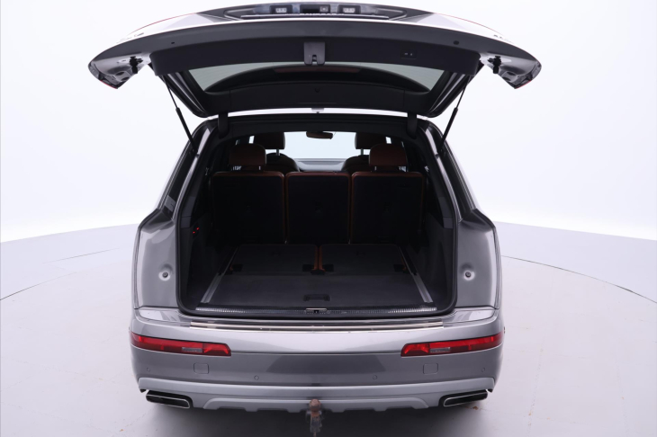 Audi Q7 3,0 200kW Quattro BOSE Pano