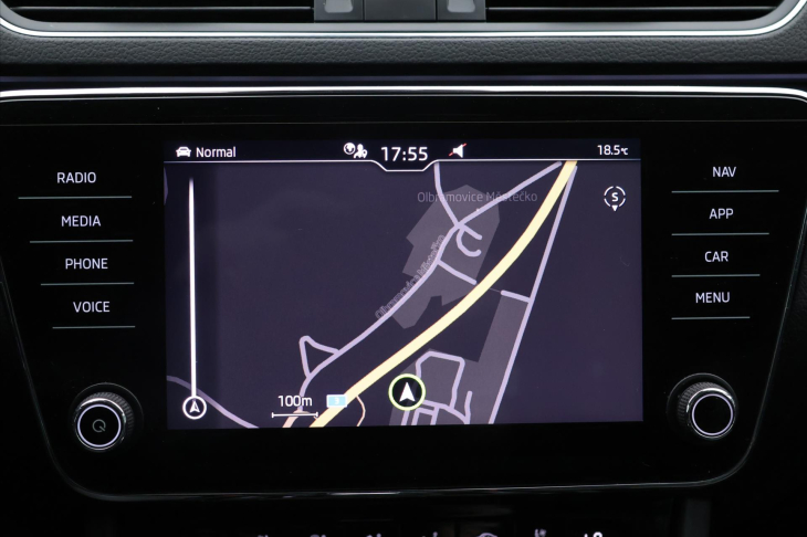 Škoda Superb 2,0 TDI 147kW L&K LED DSG CZ