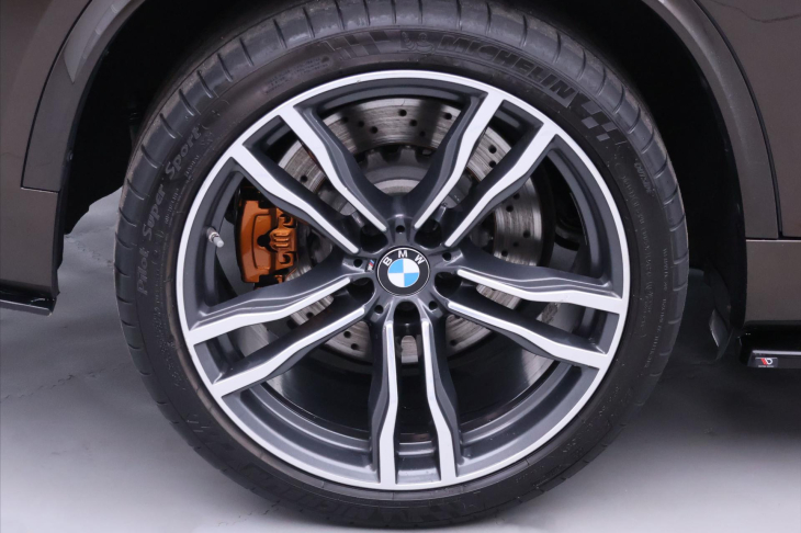 BMW X5 4,4 M40i 423kW xDrive Aut. CZ