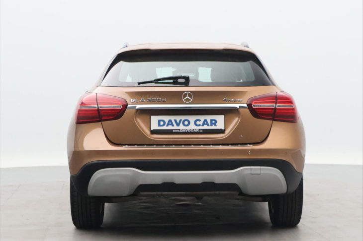 Mercedes-Benz GLA 2,1 200d 100kW 4Matic CZ DPH