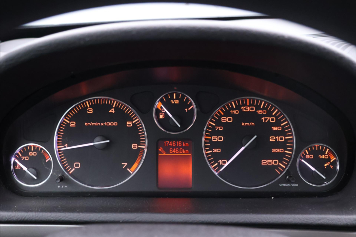 Peugeot 407 1,8 16V 92kW Aut.klima CZ