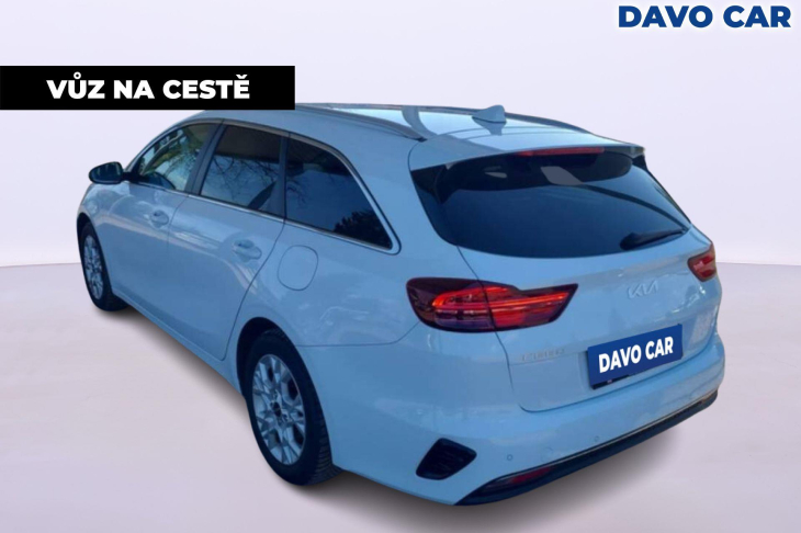 Kia Ceed 1,5 T-GDI 118 kW TOP DPH CZ 1.Maj.