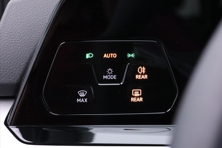 Volkswagen Golf Variant 1,5 TSI 96kW Life CZ DPH