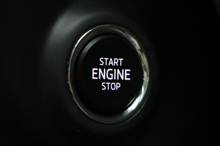 Škoda Karoq 1,5 TSI 110kW DSG STYLE Kůže