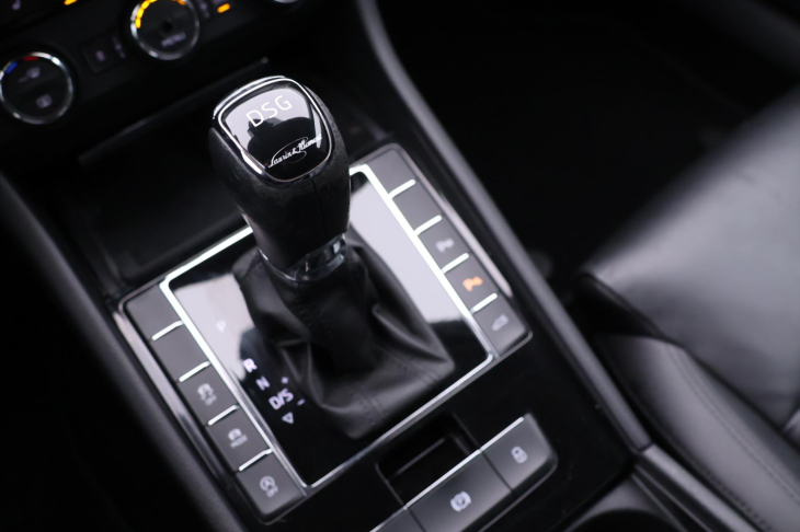 Škoda Superb 2,0 TSI 206kW 4x4 DSG L&K 1Maj